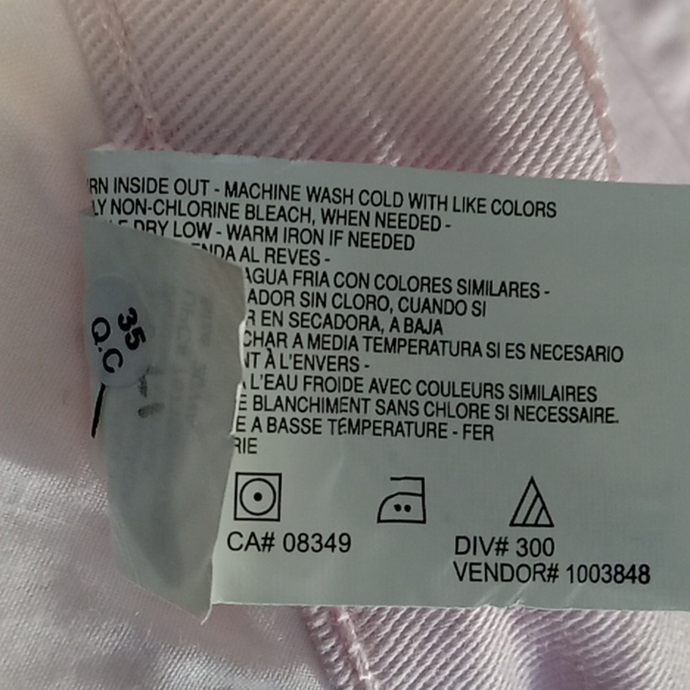 Women's Gloria Vanderbilt Jeans - Picture 9 of 10